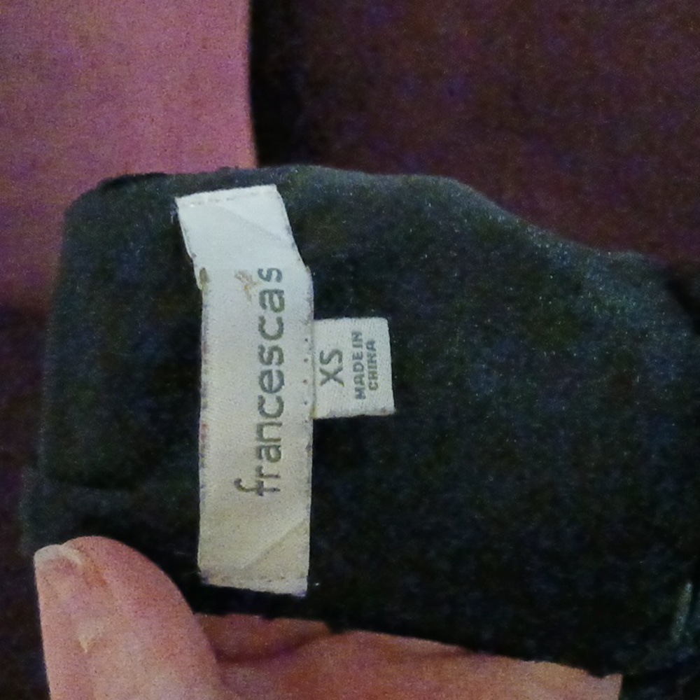 Black velvet pattern top - Picture 5 of 5